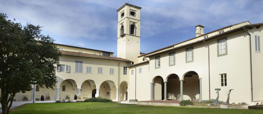 Fondazione Ragghianti Vista d'insieme Primo chiostro