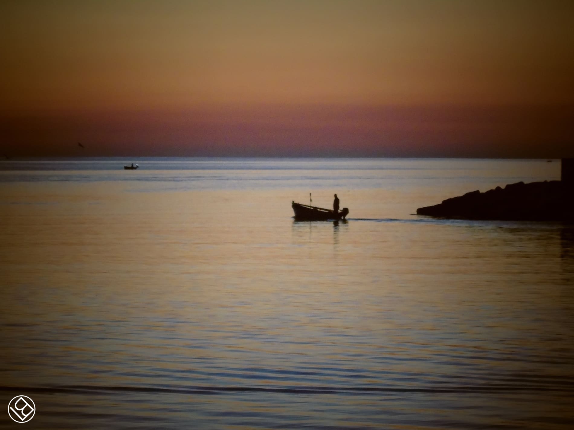 Spettacolare alba al porto di S.Spirito