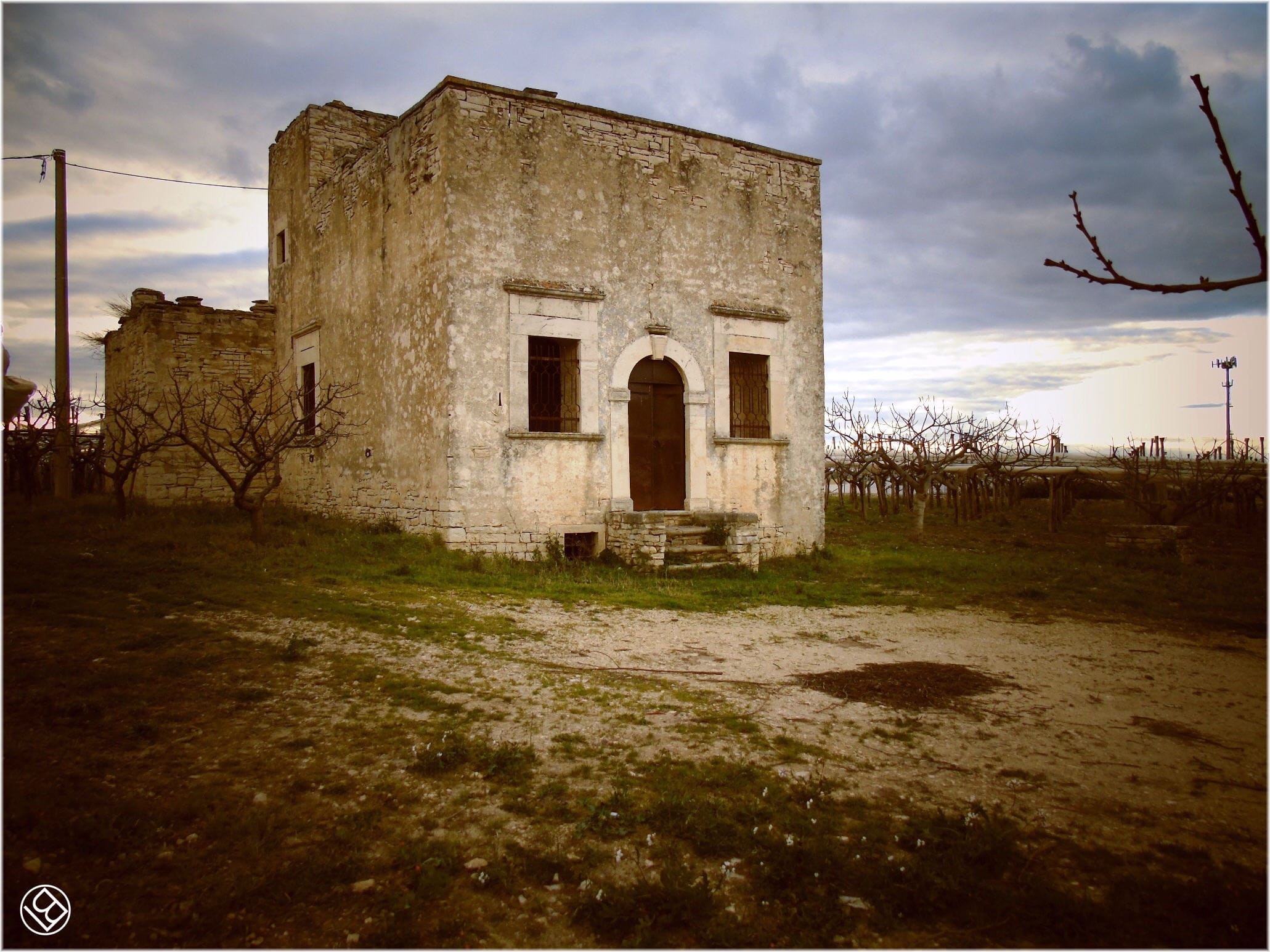 Torre Quercia - in agro di Ruvo di Puglia -  e masserie nei dintorni