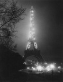 Tour Eiffel en 1931 © Estate Brassaï Succession-Philippe Ribeyrolles