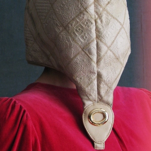 Thorsten Brinkmann, Leonelle D’Ohro, 2009, C-print, 195 x 148 cm. Graphic design: Multiplo